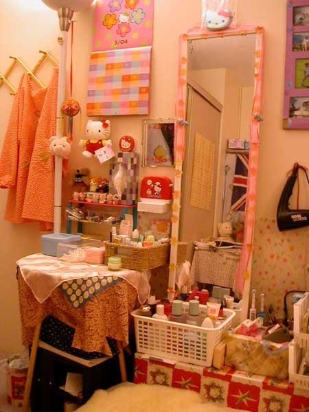 堪比杂货铺 众多邋遢女孩的凌乱房间-第19页-家