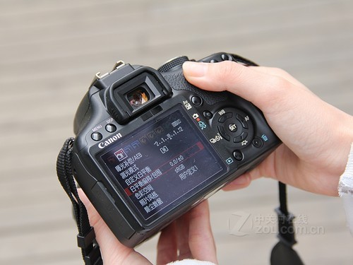 三代同堂该选谁 入门级单反市场节后综述_佳能 650D_数码影像报价-中关村在线