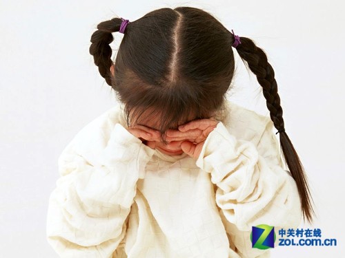 幼儿园赚黑钱 强制装投影每人收费600元 