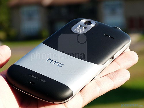双核1.5GHz拍照利器 HTC Amaze 4G真机秀