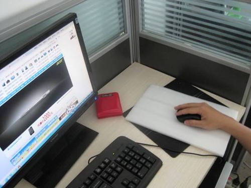 蓝光鼠标 精灵无线巡航鲸9000试用报告