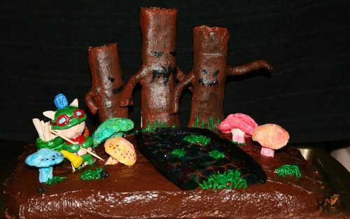 玩家制美味蛋糕 毫无违和的木木和安妮