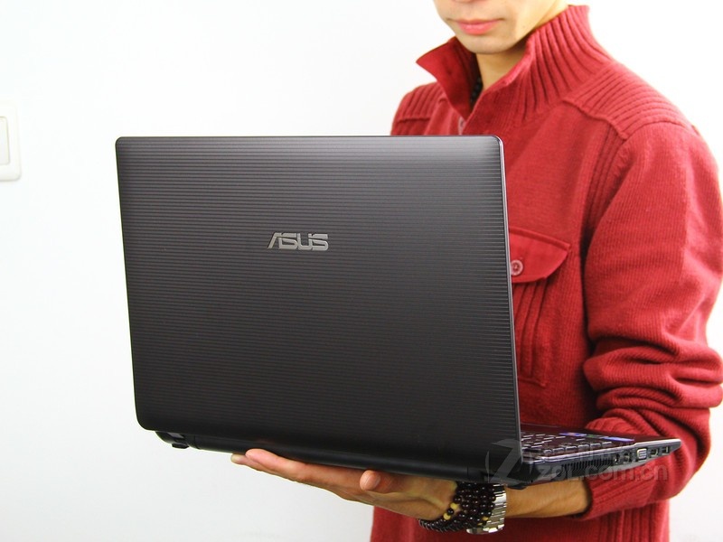 ��˶��ASUS��X53Q233Sr-SLͼƬ���� ��65�� -ZOL�йش����ߵ�65��