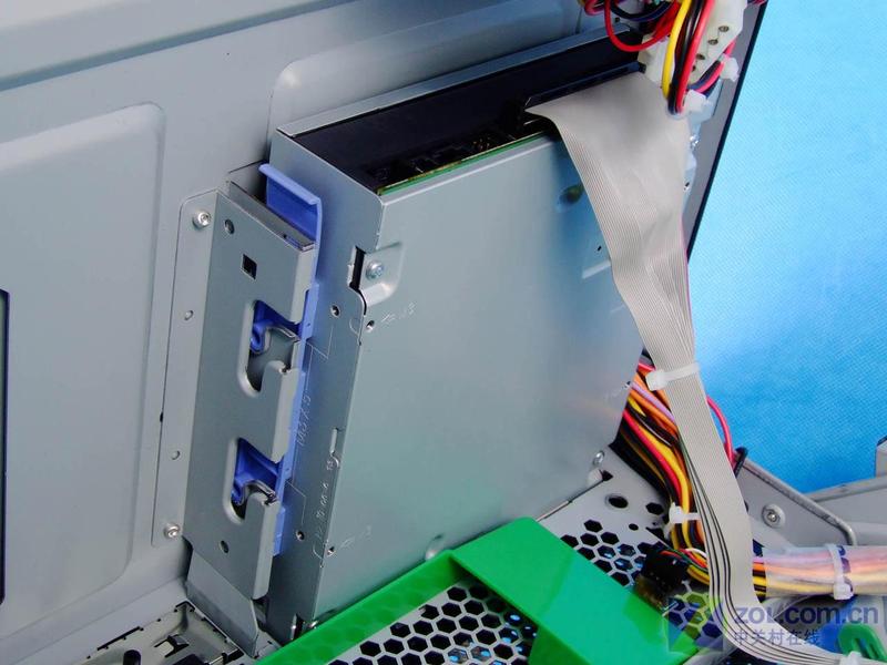 ���루lenovo������A6800C PD 820 512160sV(XP)ͼƬ���� ��17�� -ZOL�йش����ߵ�17��