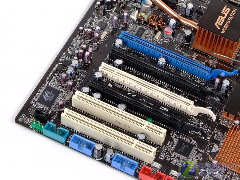 ��˶��ASUS��P5W64 WS ProfessionalͼƬ���� ��4�� -ZOL�йش����ߵ�4��