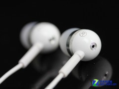  PK AKG  