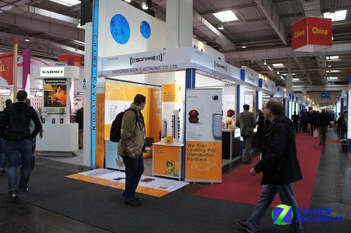 新颖卡通风格! 声湃思参展CeBIT2012