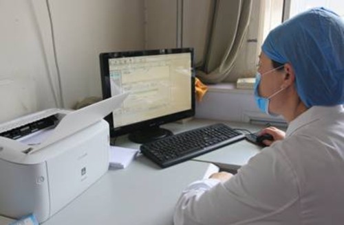 扫描 打印一体机 共享 惠普1213_打印机共享服务_共享打印机的软件