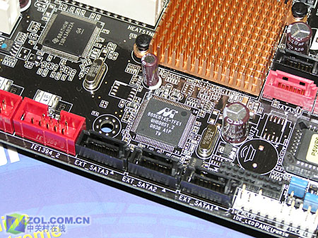 ��˶��ASUS��P5WDG2 WS PROͼƬ���� ��3�� -ZOL�йش����ߵ�3��