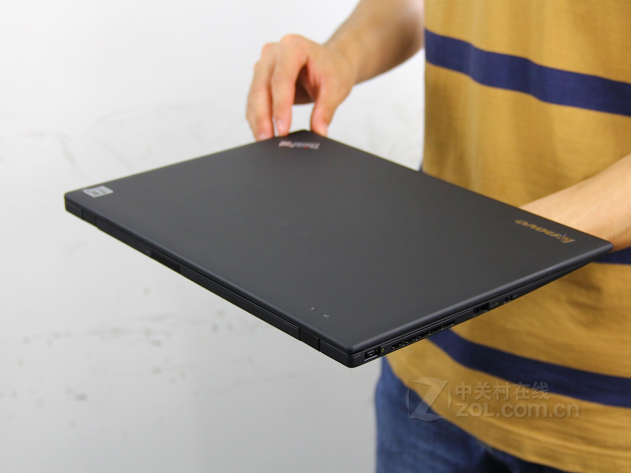 【原始大图】ThinkPad X1 Carbon(3448BL4)效