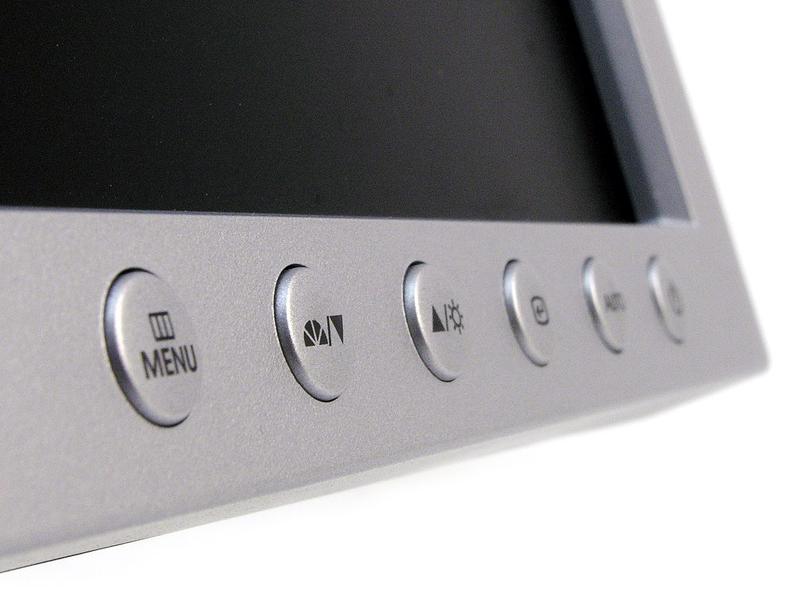 ���ǣ�Samsung��940BWͼƬ���� ��6�� -ZOL�йش����ߵ�6��