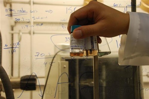 IBM再创奇迹 碳纳米管迈出取代硅第一步