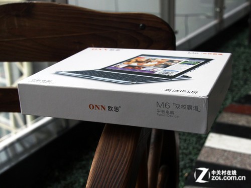 带蓝牙键盘 欧恩M6双核霸道开箱图赏
