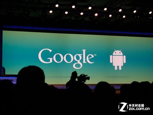 Born Mobile CES2013��ͨ��ֻ������800 