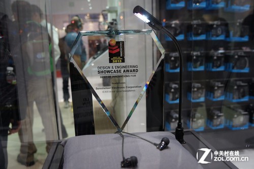 CES2013ɭ콢IE800ع! 