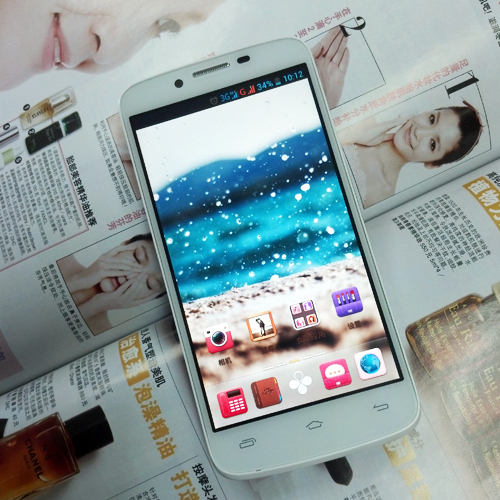 【高清图】 360特供机朵唯神秘机型评测--外观篇图1