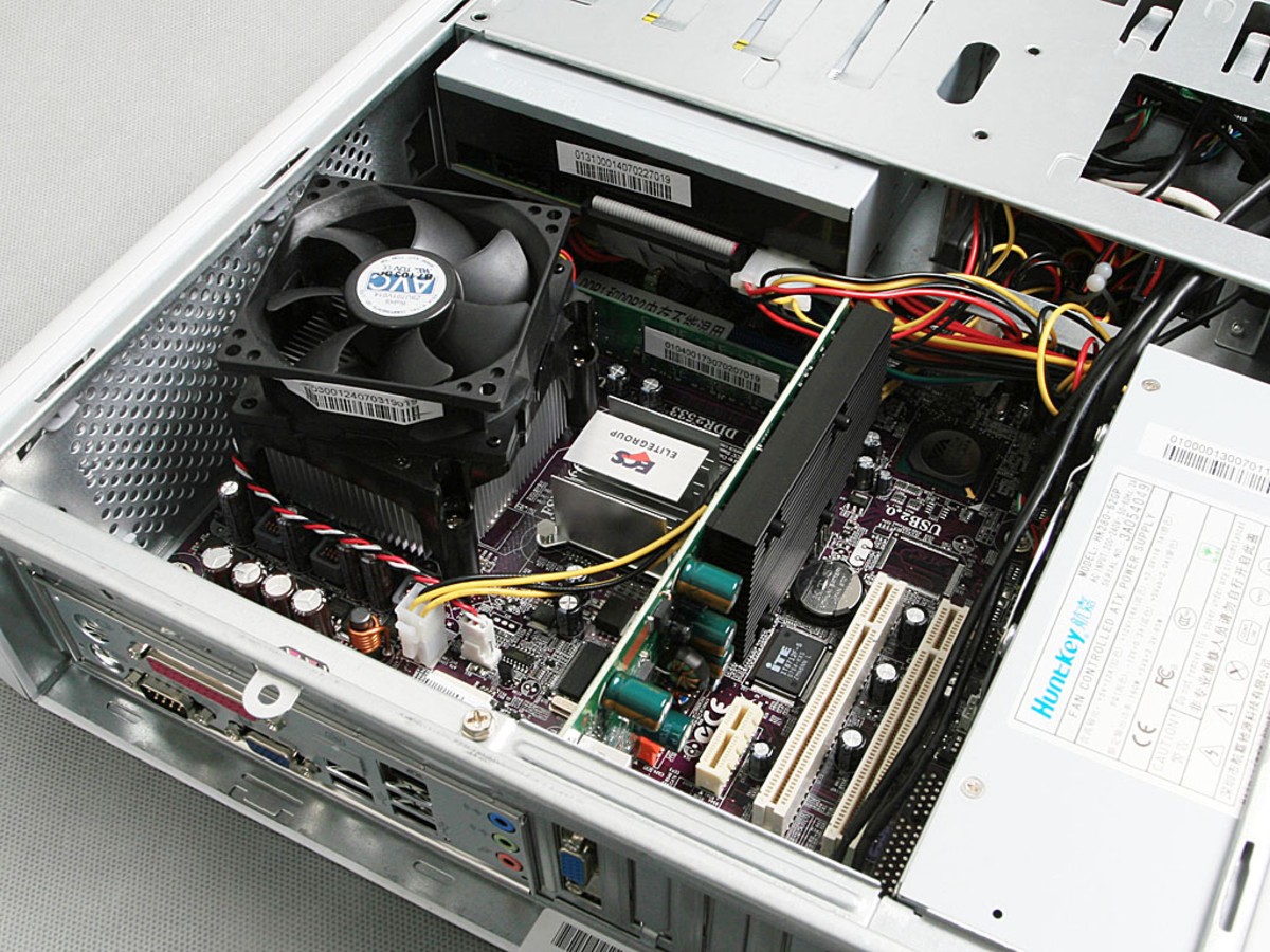 台式电脑 tcl台式电脑 tcl 锐翔 s8665 图片 返回综述页 8 / 16隐藏