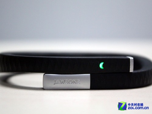 ϵ Jawbone UP2 