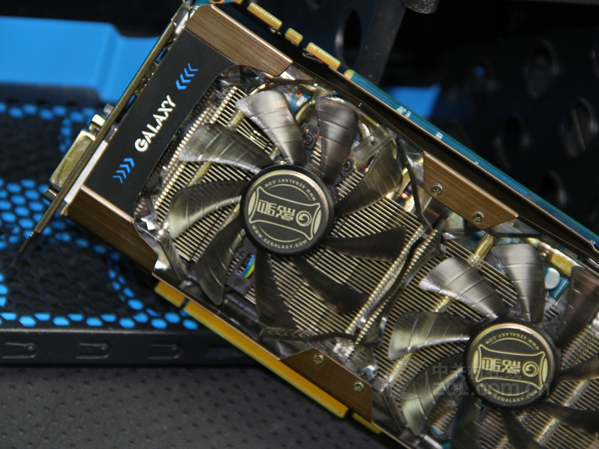 影驰geforce gtx 770四星黑将