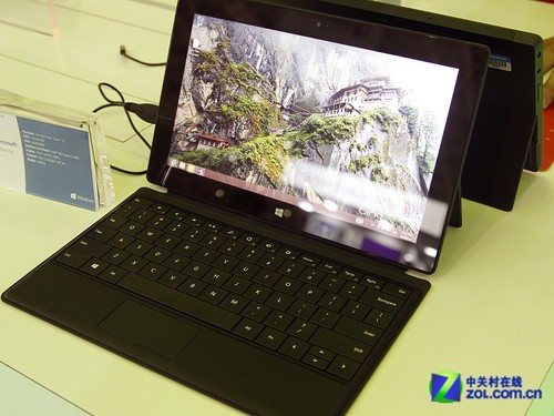 Computex΢��չ̨ Win8ƽ��Ϥ���ǳ� 