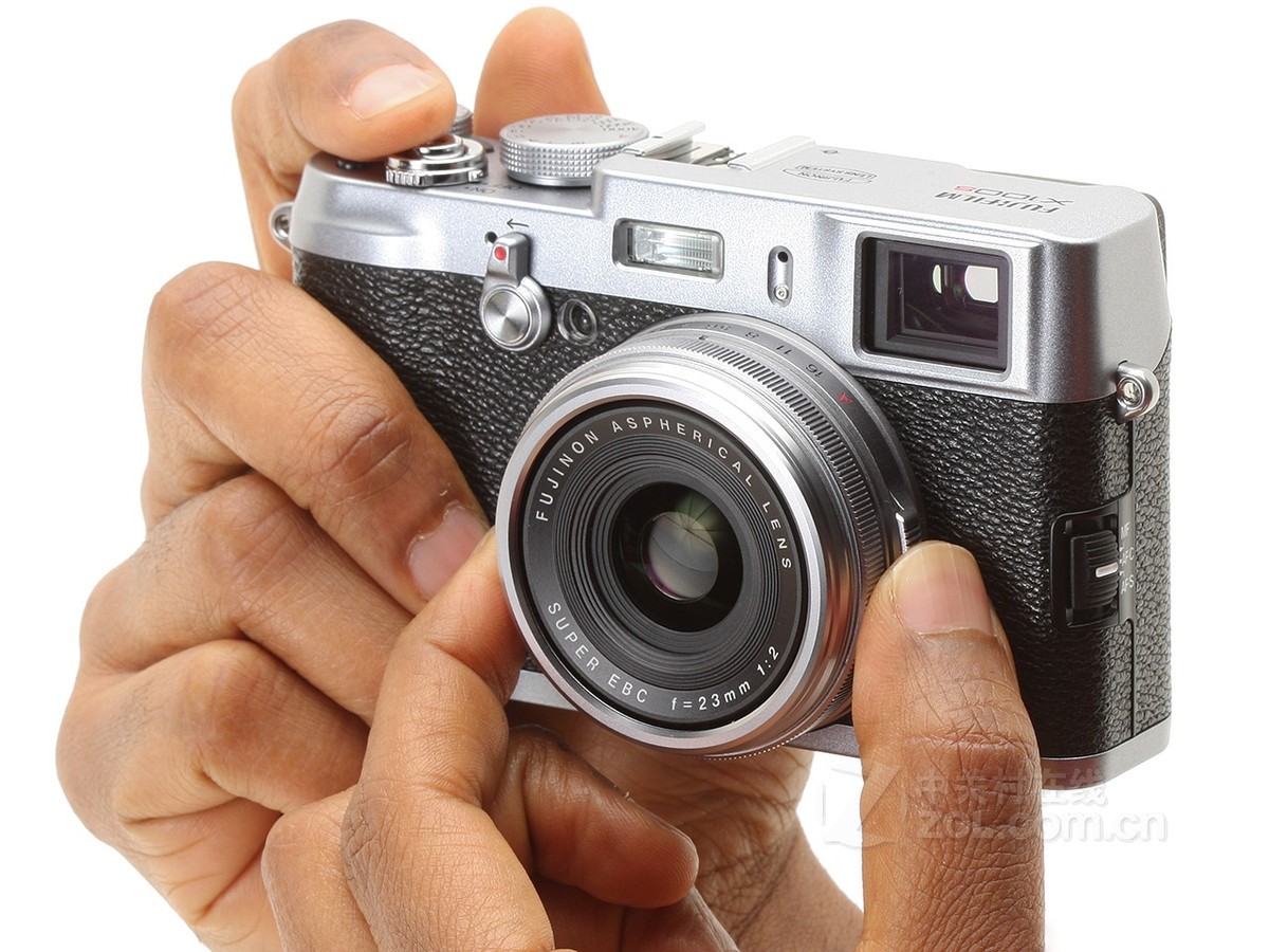 数码相机 富士数码相机 富士x100s 图片 整体外观图 11 / 33隐藏