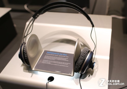 IFA2013����չ ɭ��Я���ľ��ͷ��չ 