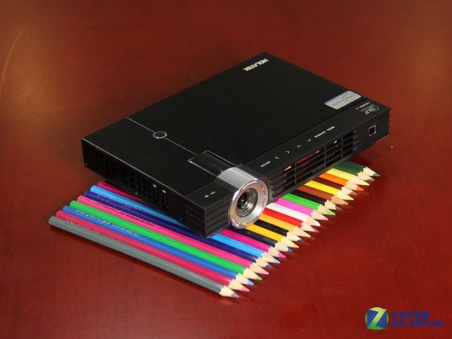 内置Windows7操作系统 HOLATEK A2图赏