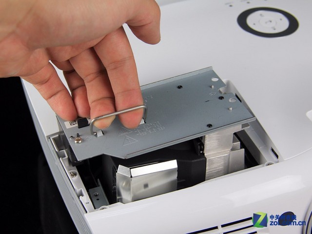     ѶH1185HDƼỷ忨ʽԴӿƣɿ̶ݼܵŴ׳˿ǿɵĽѶH1185HDĵ֧ȡ