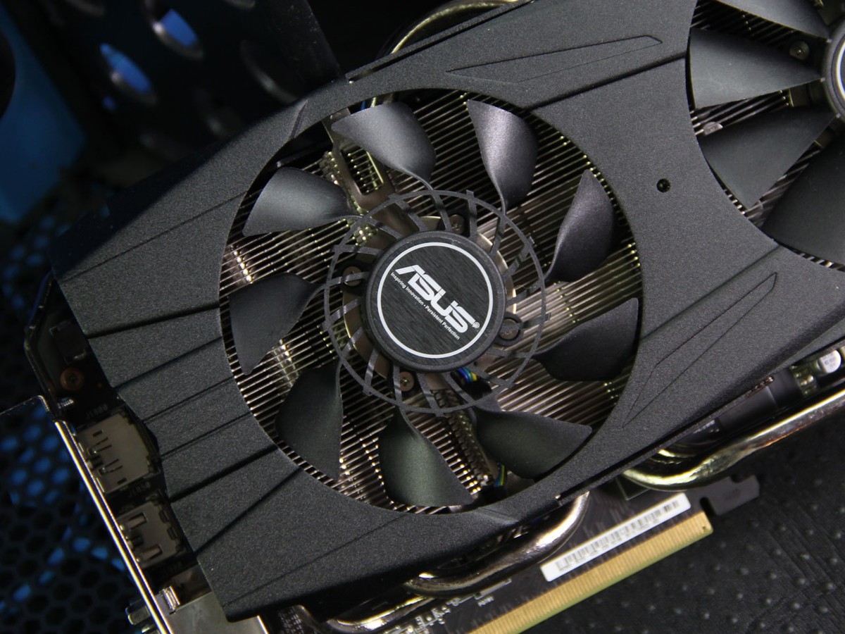 【高清图】 华硕(asus)圣骑士r9 290x-dc2oc-4gd5效果图 图79