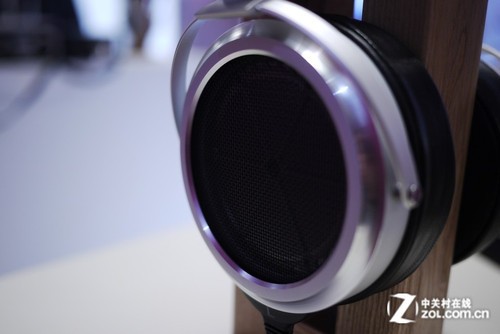 CES2014:STAX SR-009�콢��������� 