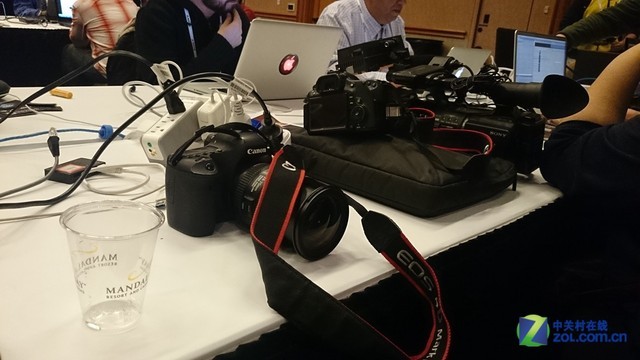 Ъʱ CES 2014Ļ