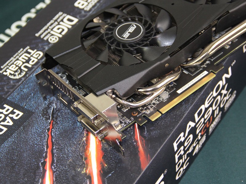 华硕圣骑士R9 290X-DC2OC-4GD5