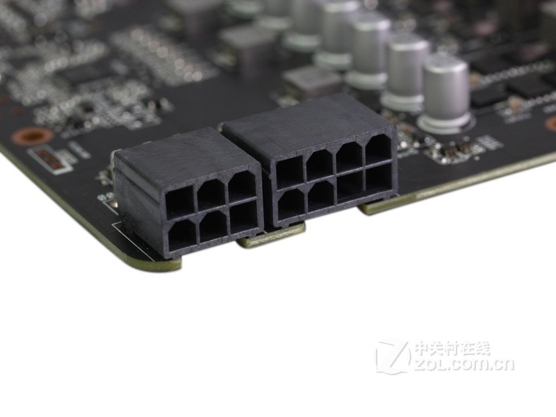 华硕圣骑士R9 290X-DC2OC-4GD5