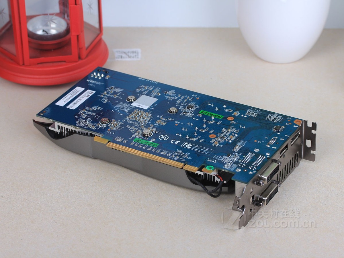 影驰geforce gtx 750黑将