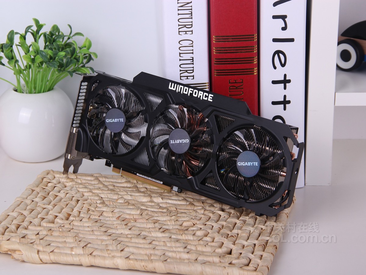 双gtx770与gtx780ti评测 (1/18)