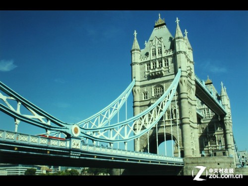 支持Win8手势操作 明基MW853UST抢先测