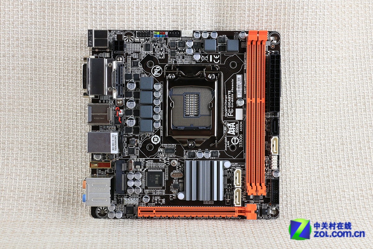 风火来袭的凤凰 技嘉b85n phoenix评测 (5/36)