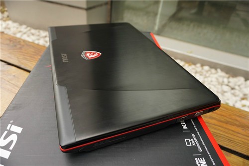 七彩背光独家订制 微星ge60 2pe开箱图