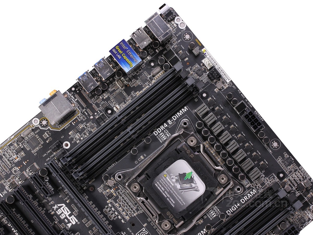 主板 华硕主板 华硕x99-a 图片 局部细节图 59 / 60隐藏