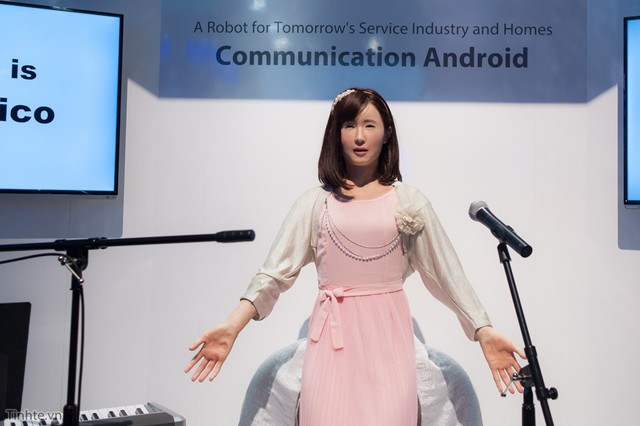 酷似真人 东芝研发高仿真智能机器人