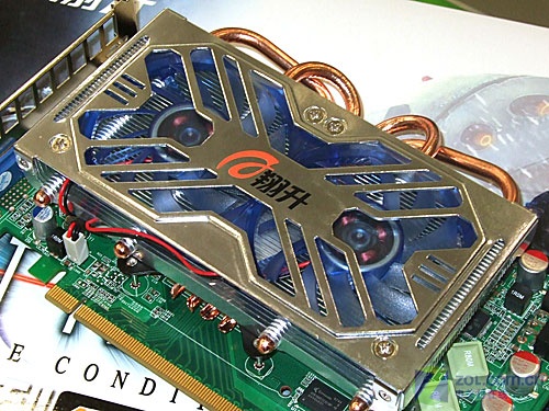 默认650/2000mhz 顶级8800gt仅售1999元