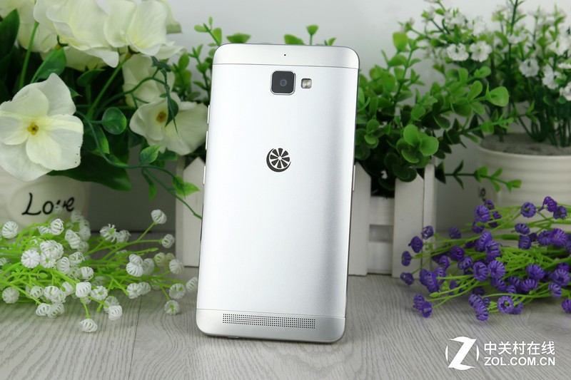 【高清图】弧动之美一触即发 青橙n2全网通版评测 图1 -zol中关村在线