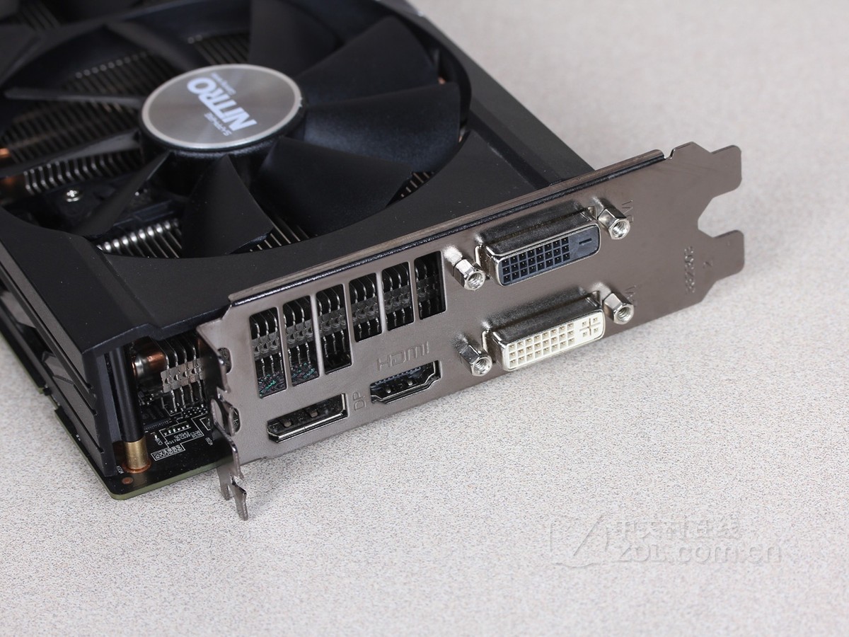 蓝宝石r9 380 4g d5 超白金 oc