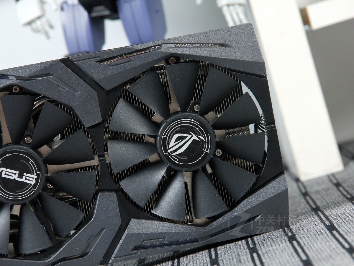 【高清图】 华硕(asus)rog strix-gtx 1080-o8g-gaming效果图 图119