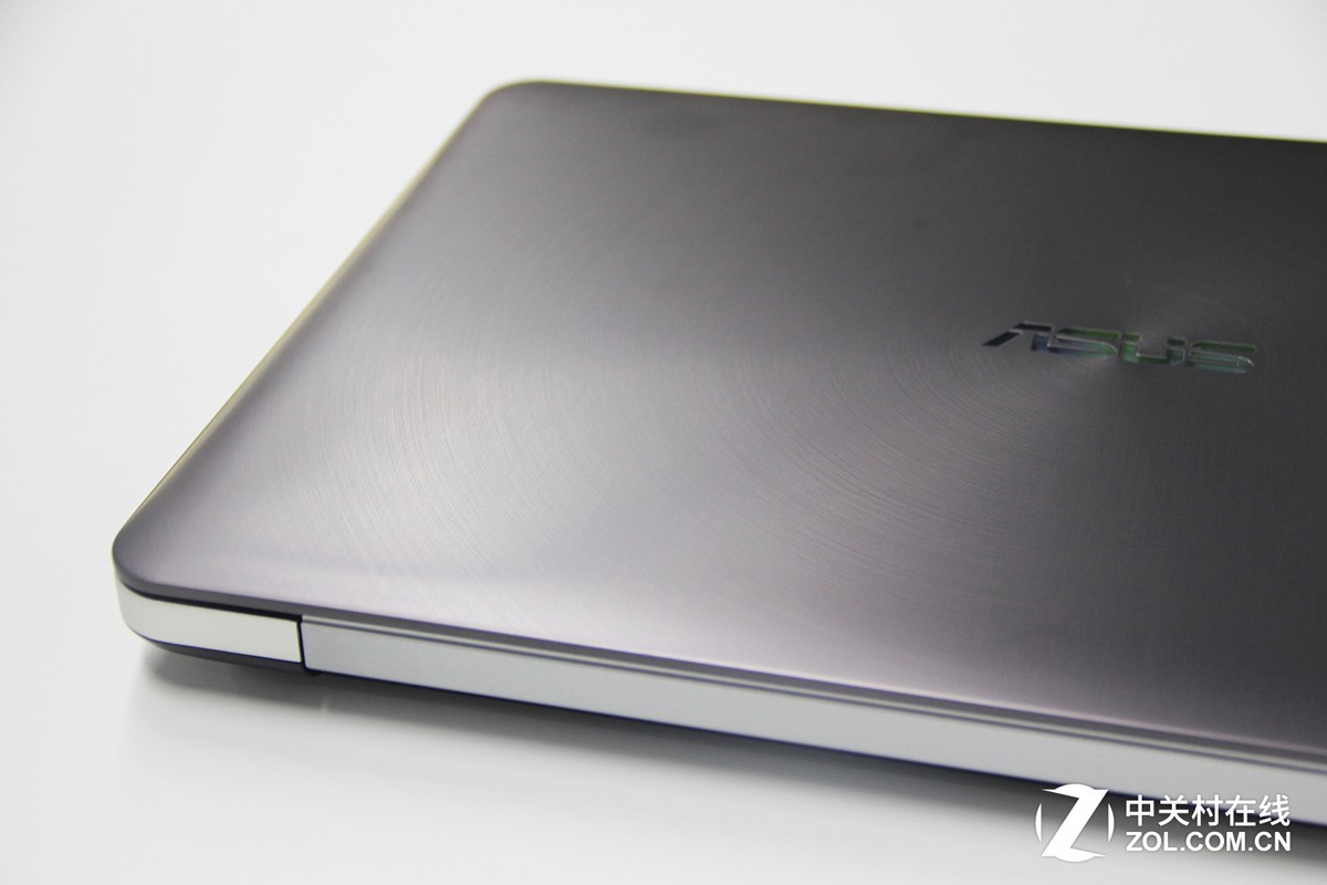 【高清图】i7 gtx960m全能影音本 华硕n552v评测图3-zol中关村在线