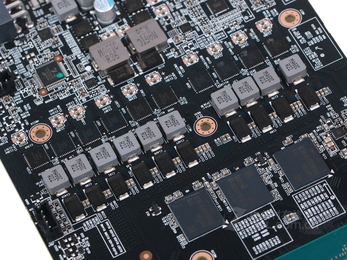 【高清图】 技嘉(gigabyte)gtx 1070 xtreme gaming 8g拆解图 图73