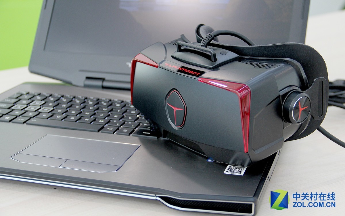 【高清图】 近视者的福音 雷神幻影vr头显全面体验图13
