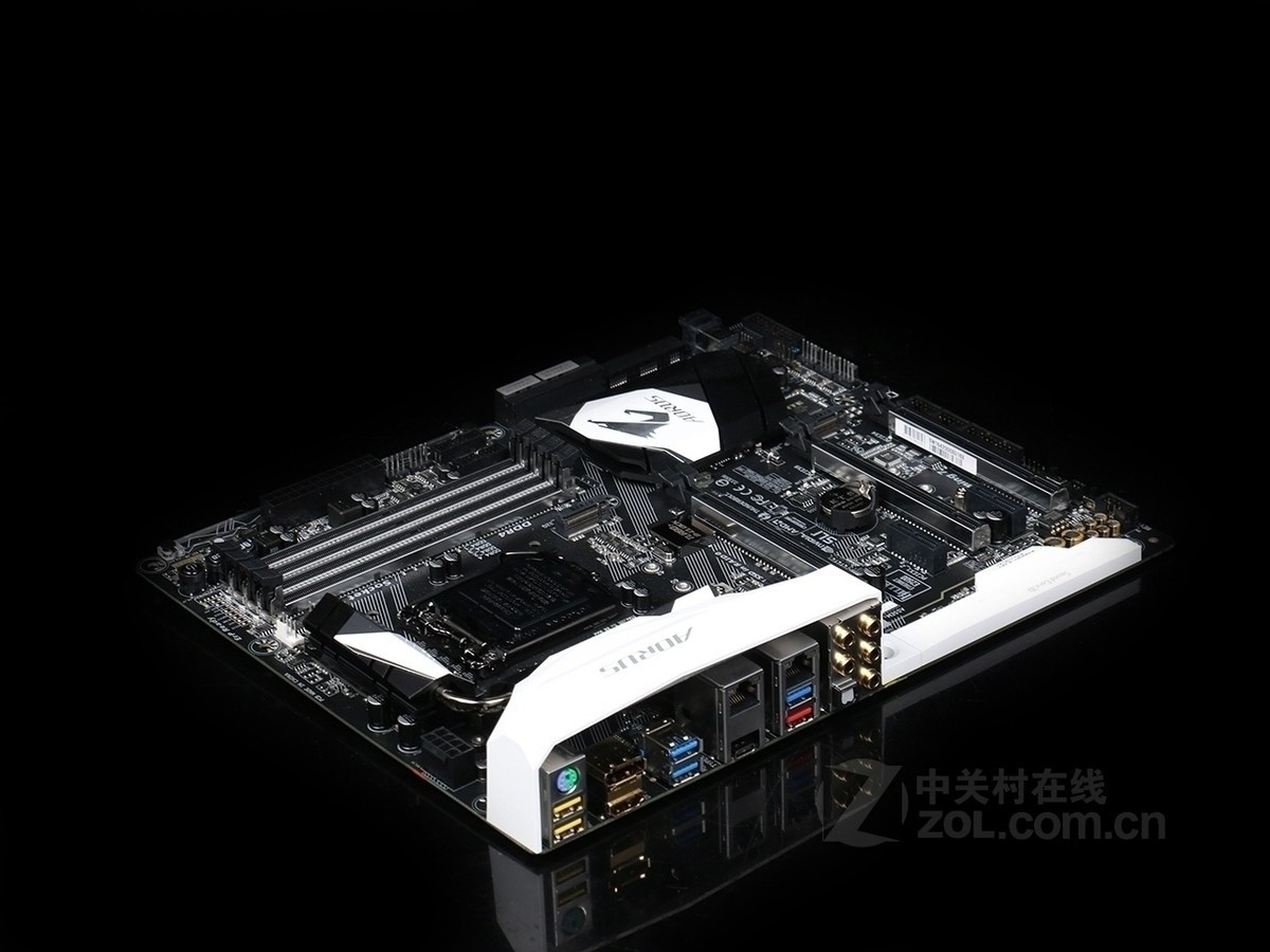 【高清图】 技嘉(gigabyte)aorus z270x-gaming 7效果图 图178