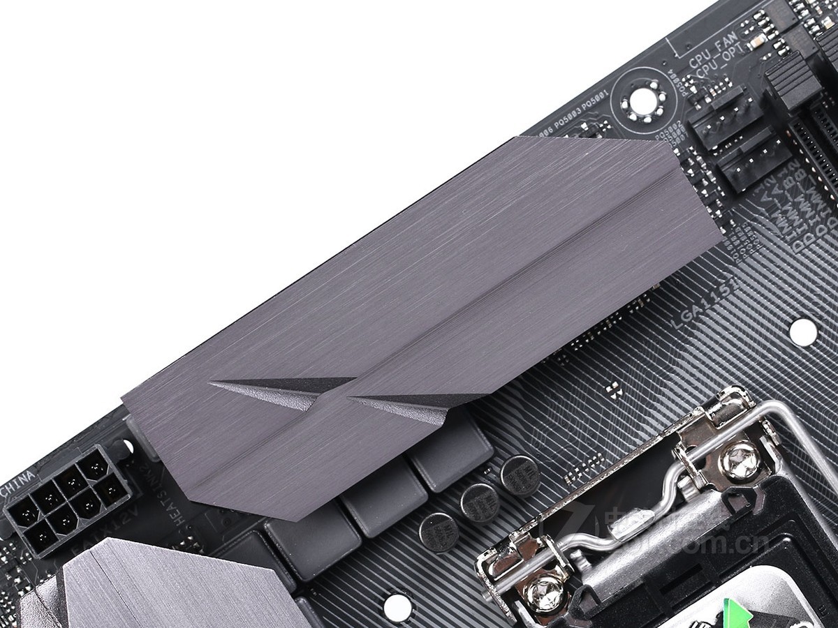 【高清图】 华硕(asus)rog strix b250f gaming局部细节图 图40