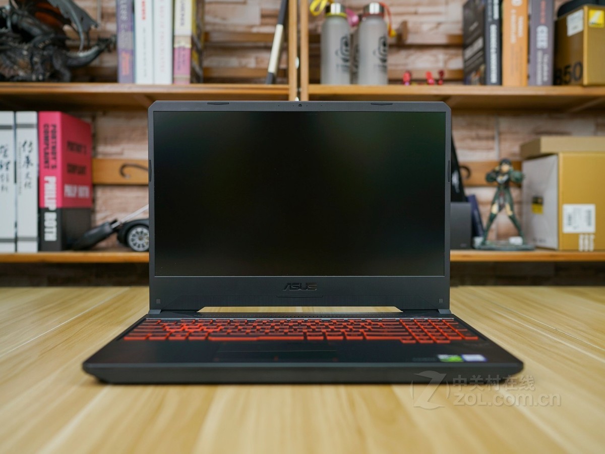 【高清图】 华硕(asus)飞行堡垒6 火陨版(i5 8300h/8gb/256gb 1tb